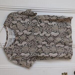 H&M Snake Print Short Sleeve Tee - Black and Cream